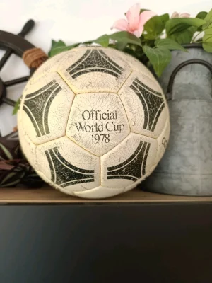 Ballon Adidas Tango Ballon Adidas Tango 300x400